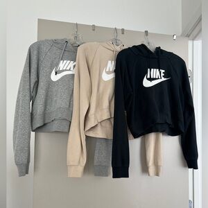 Nike Cropped Hoodie Bundle